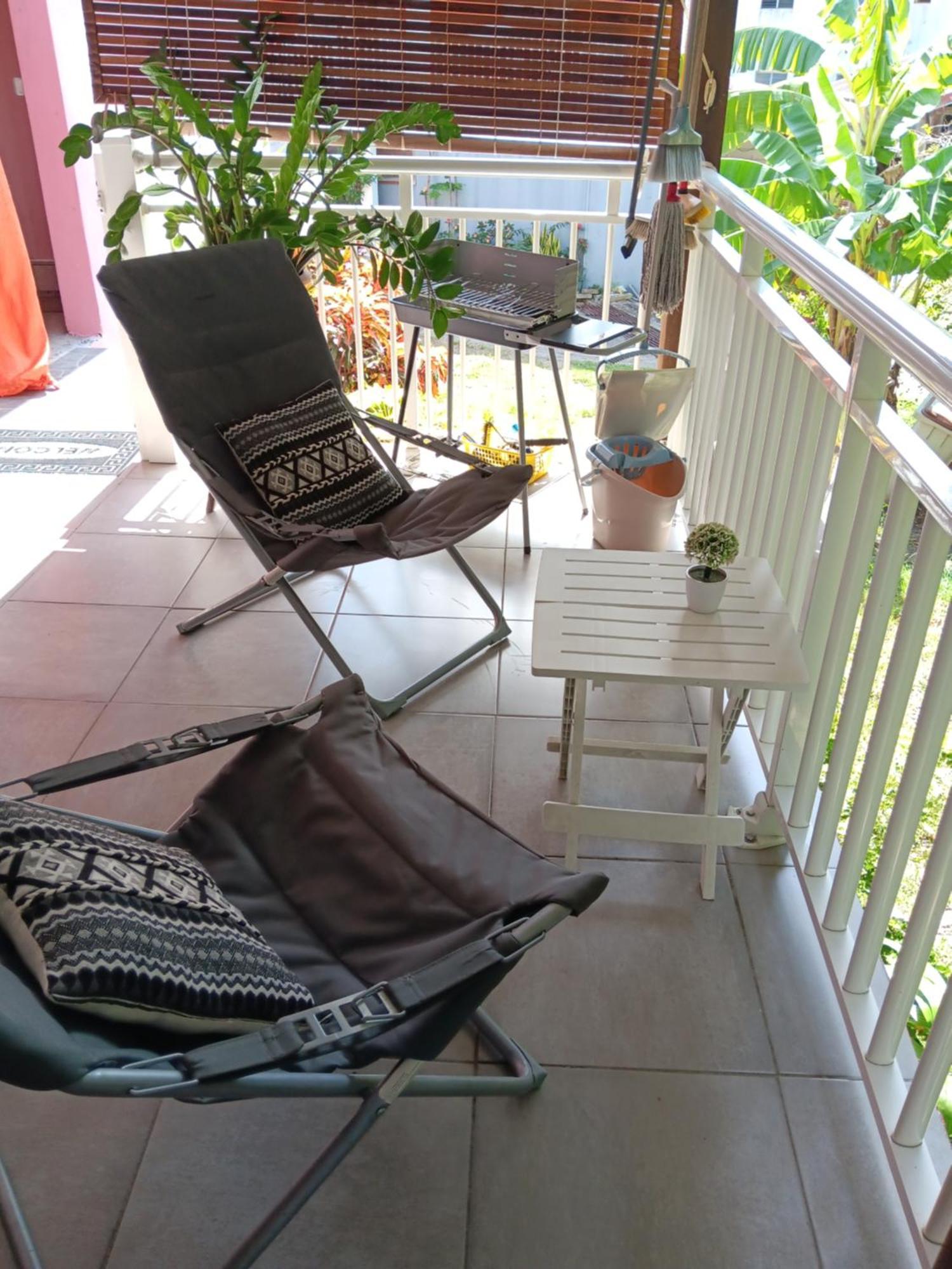Sous Le Manguier Apartment แซ็งแตนน์ ภายนอก รูปภาพ